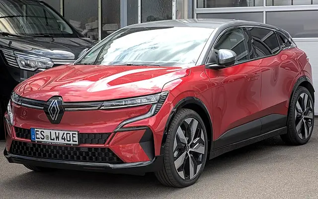 Renault Megane E-Tech Elektrikli fotoğraf